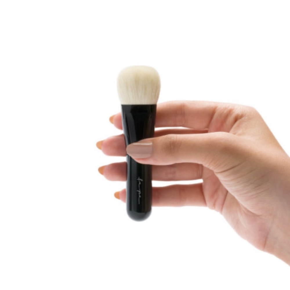 ⚡️SOLD⚡️Koyudo Mini Fu-Pa 06 Liquid Foundation Brush